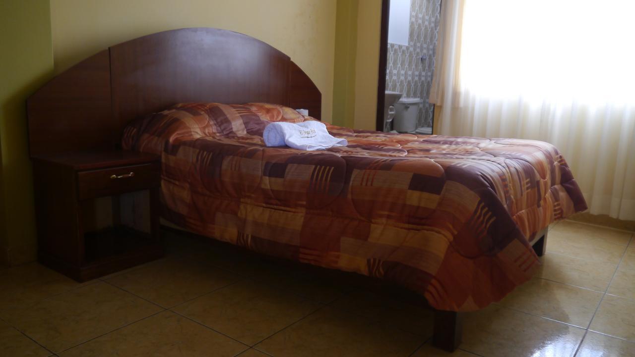 El Parque Hotel Andahuaylas Bagian luar foto