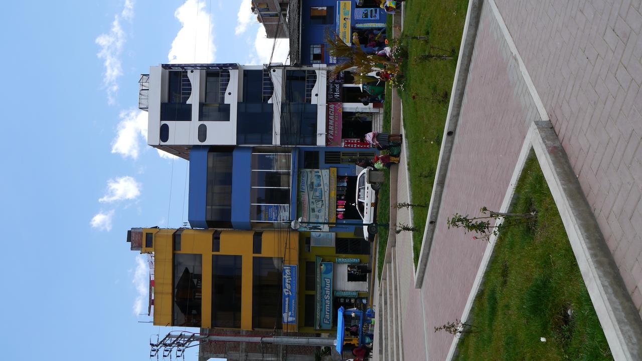 El Parque Hotel Andahuaylas Bagian luar foto